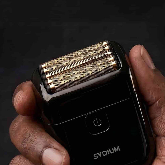 Lito Five Titanium: Ultra-Performance 5-Blade Electric Shaver with Titanium-coated